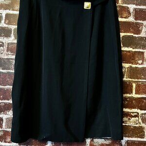 Vintage Laurèl Black 100% Wool Wrap Skirt - Made in Yugoslavia